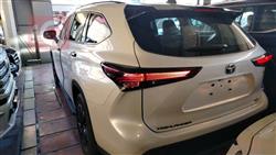 تۆیۆتا هایلاندەر